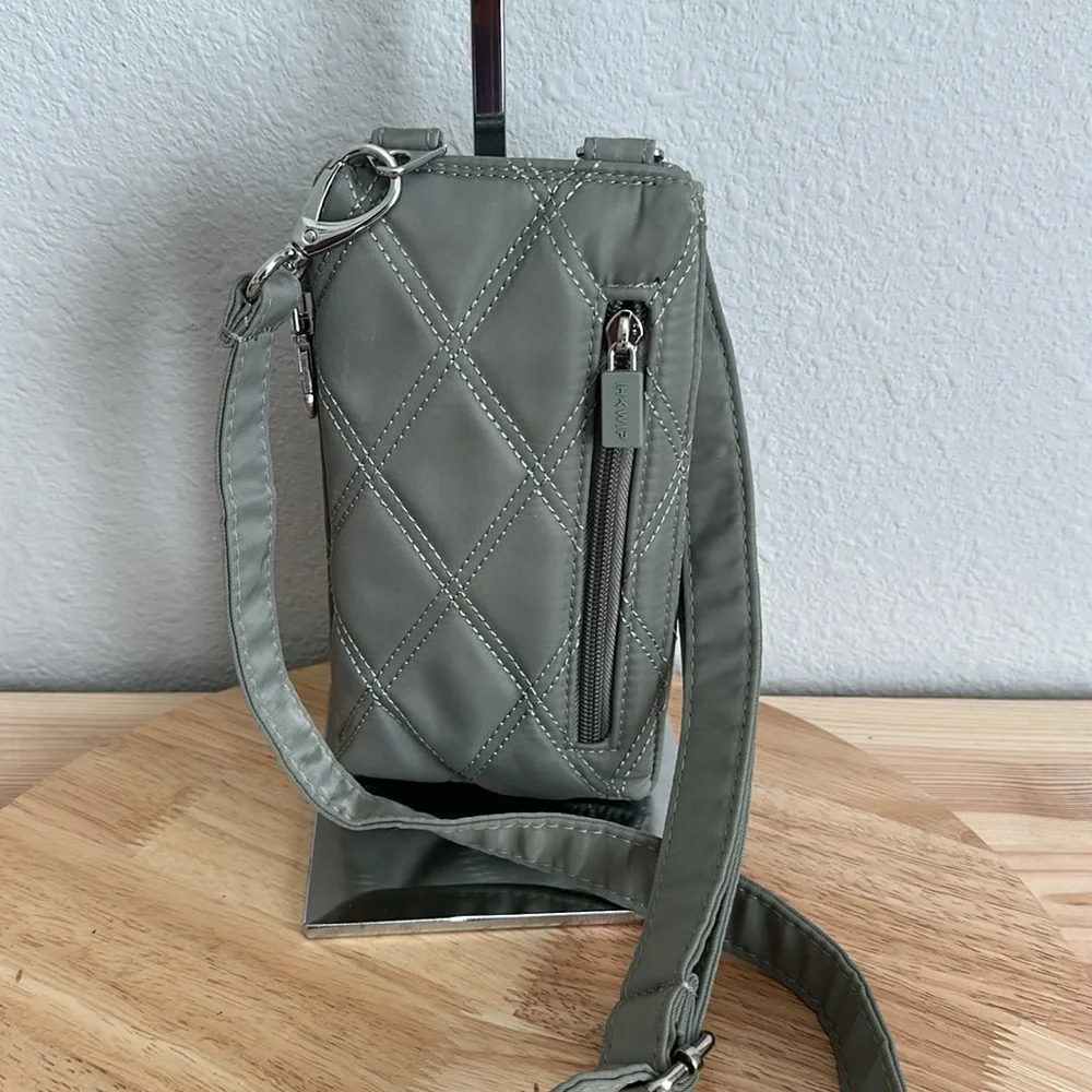 IHKWIP The Ring Ring Cellphone Crossbody with RFID Wallet